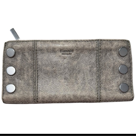 Hammitt 110 North Brushed Gray Natural Distressed Leather Silver Rivet Wallet - Picture 1 of 11